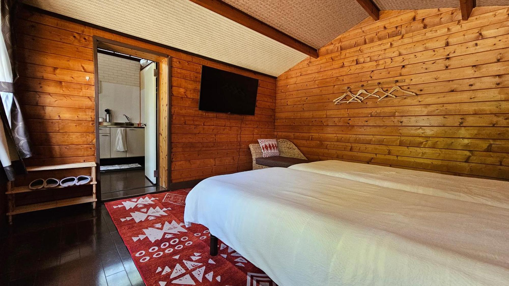 Вилла Loft & Log House Окаяма Экстерьер фото